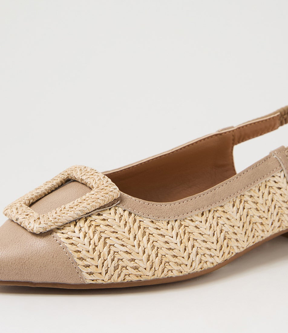 Agenda Latte Natural Synthetic Raffia Flat Shoes