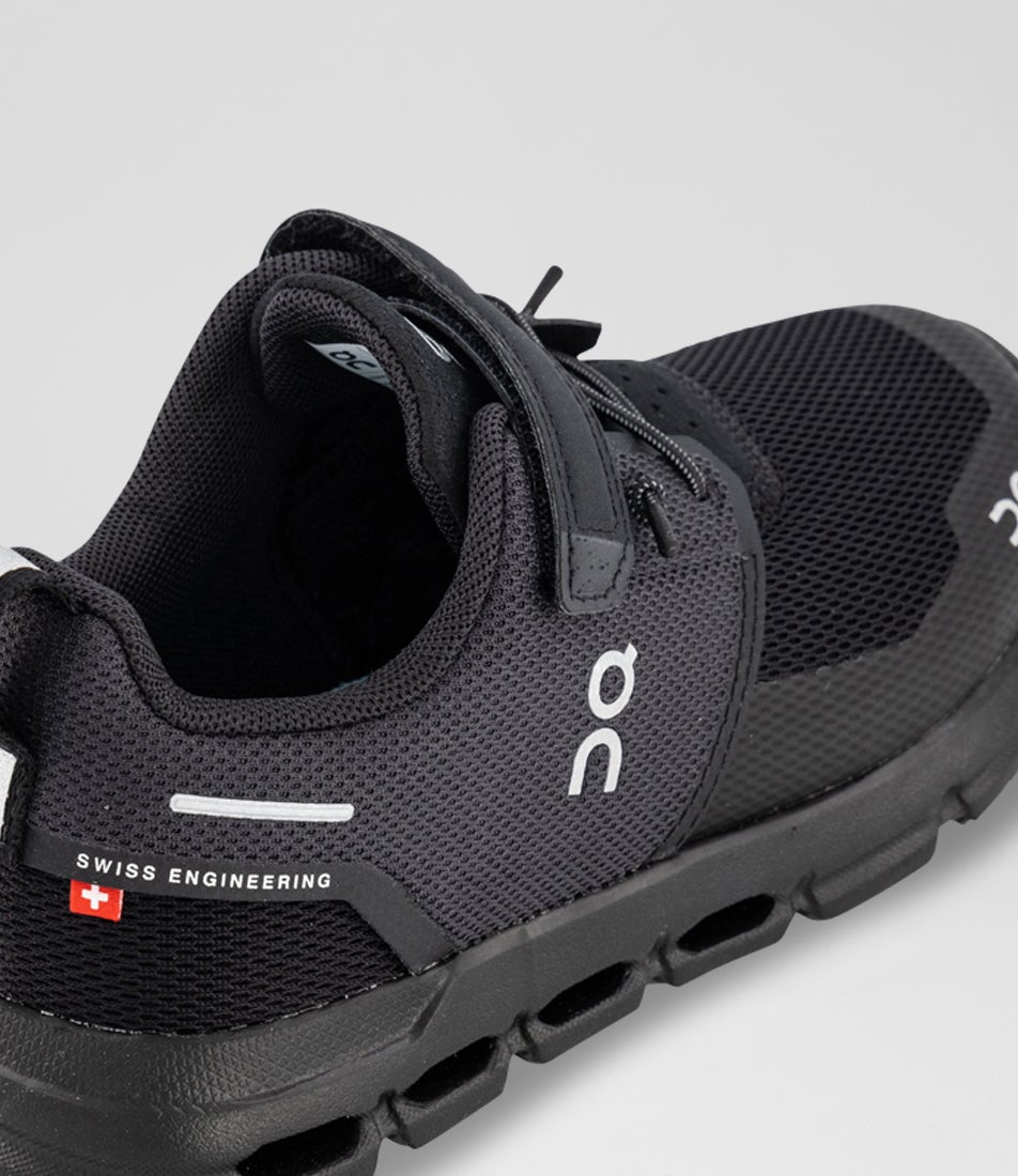 Cloud Play Junior Black Sneakers