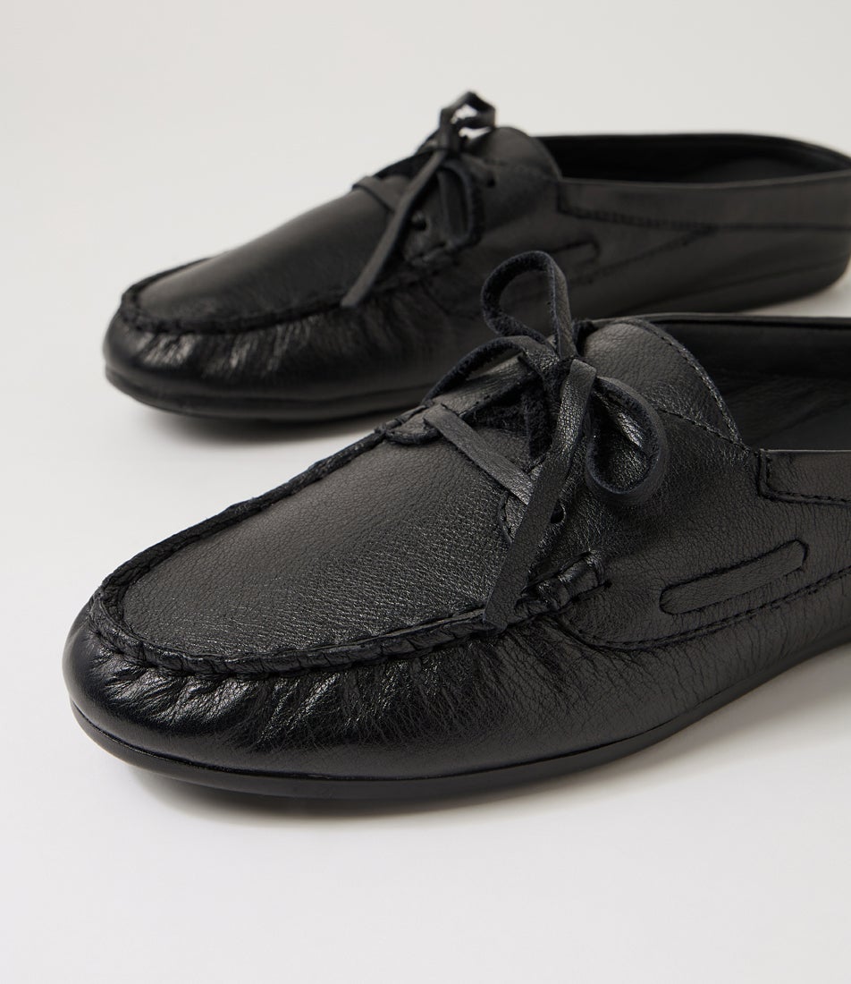 Ebuni Black Leather Flat Shoes