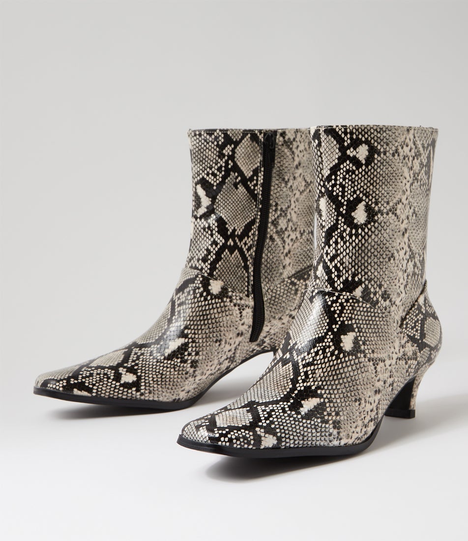 Shade Black White Snake Pu Ankle Boots