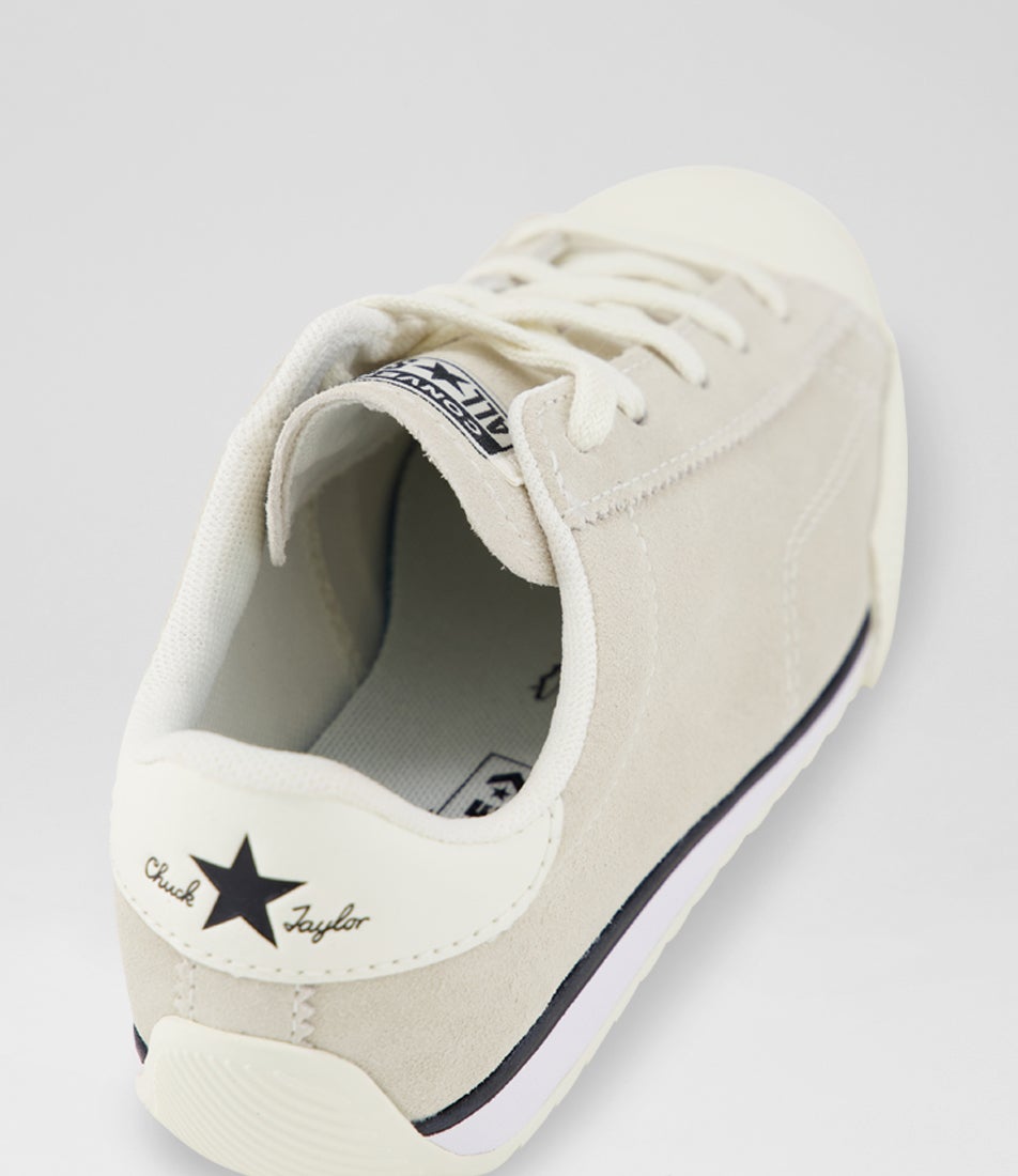 Chuck Lo Pro Junior Egret Black Suede Sneakers