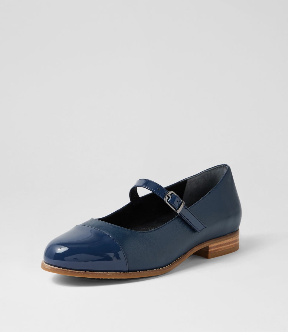 Tayora Xf Navy Patent Leather Flat Shoes