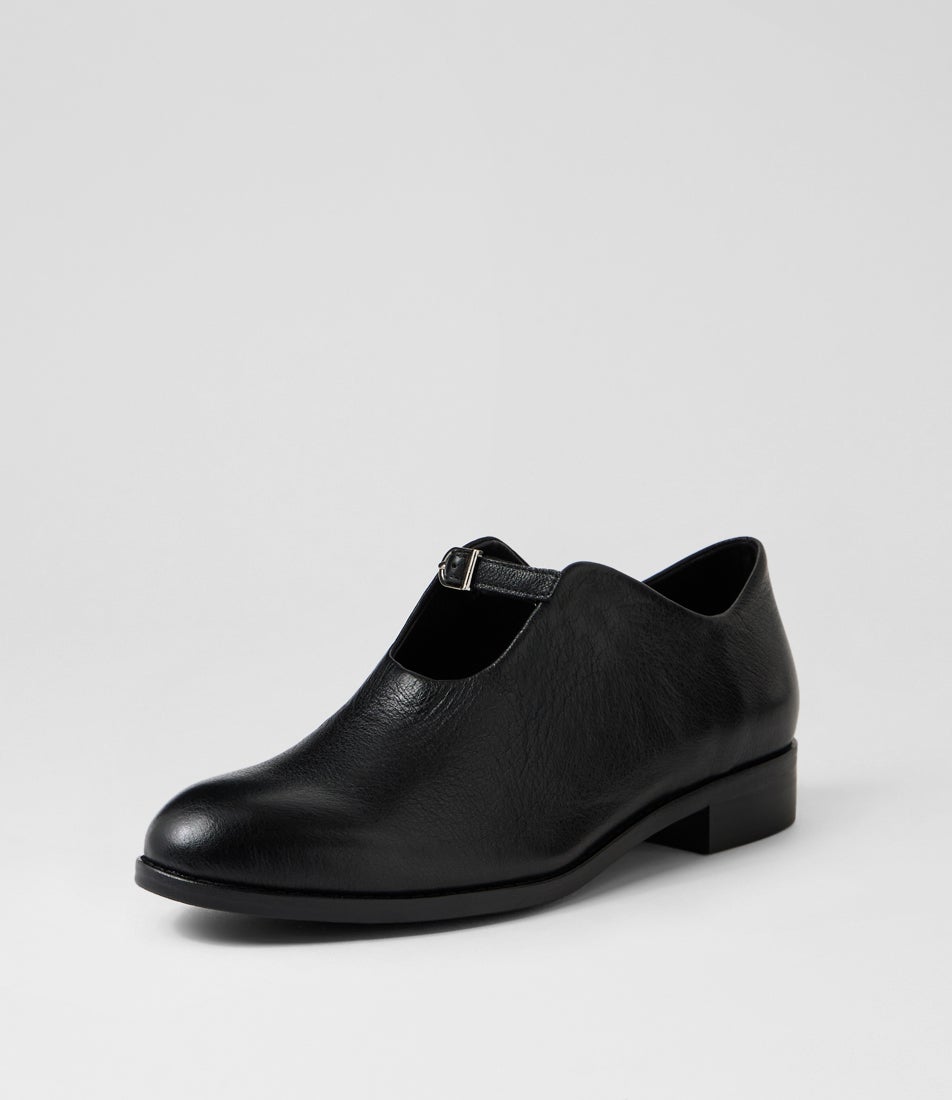 Nickelby Black Leather Flat Shoes