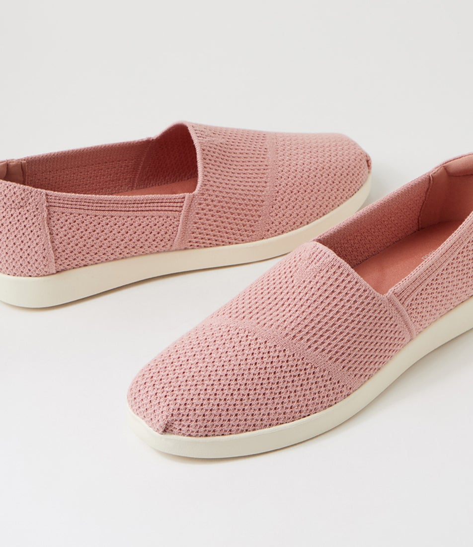 Alpargata Plus Bloom Engineered Canvas Flat Shoes