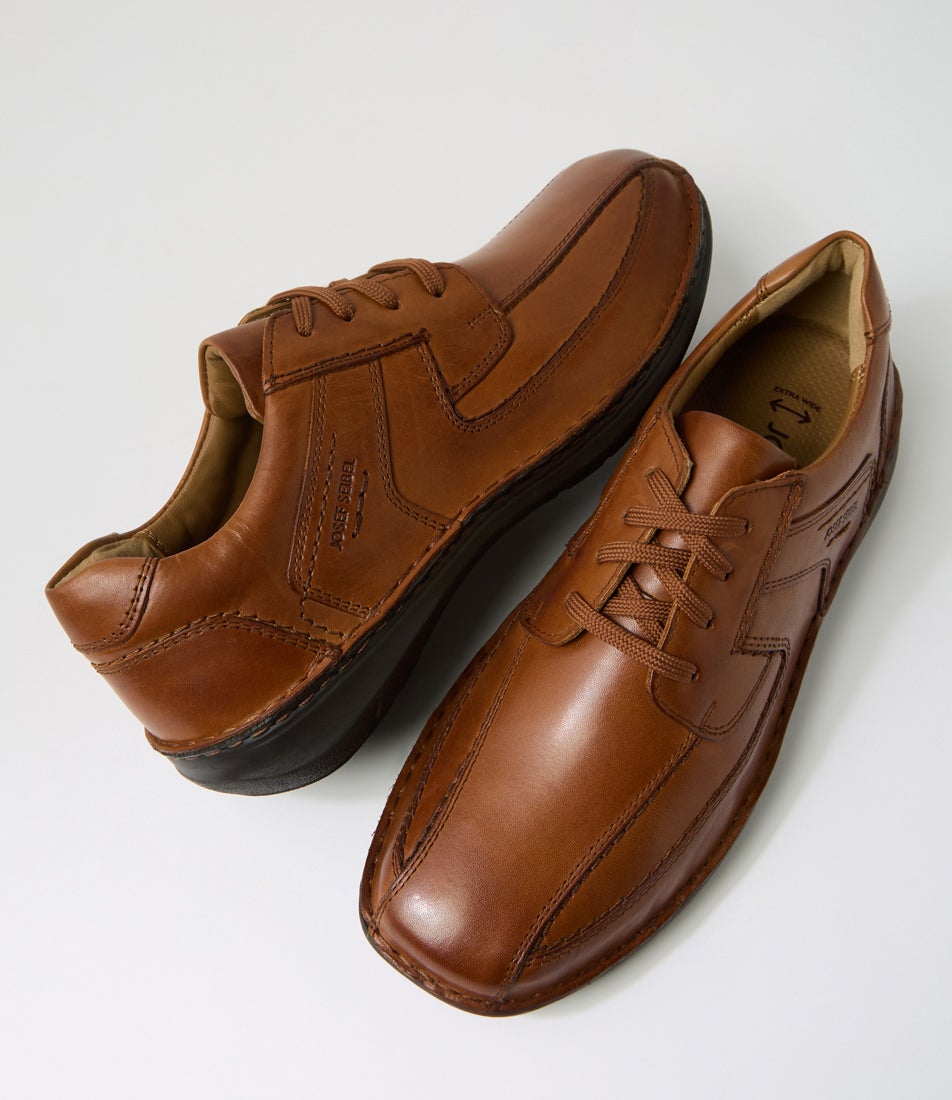 New Anvers 08 Cognac Leather Lace Up Flats