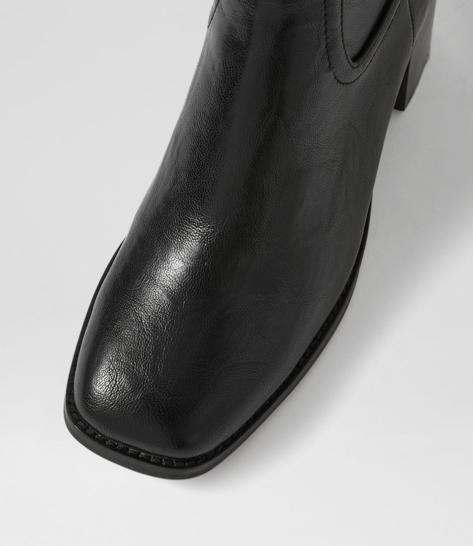 Soldia Vintage Black Calf Boots