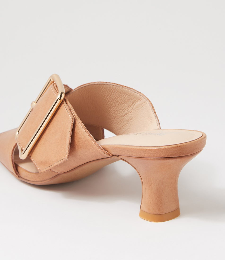 Ucalls Tan Leather Sandals