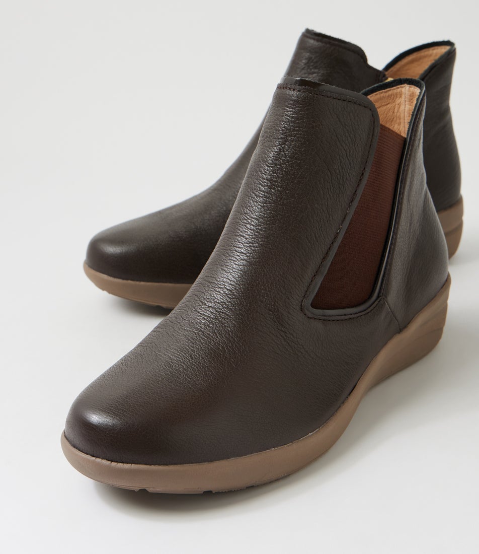 Nereus W Choc Leather Patent Ankle Boots