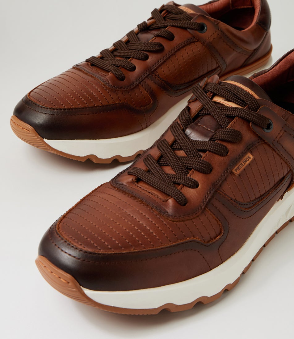 Aranda 39 Cuero Leather Sneakers