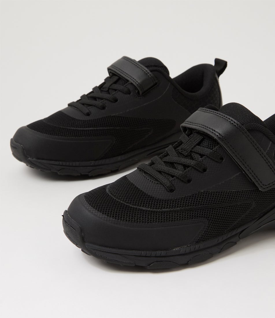 Nifty Junior Blackout Mesh Sneakers