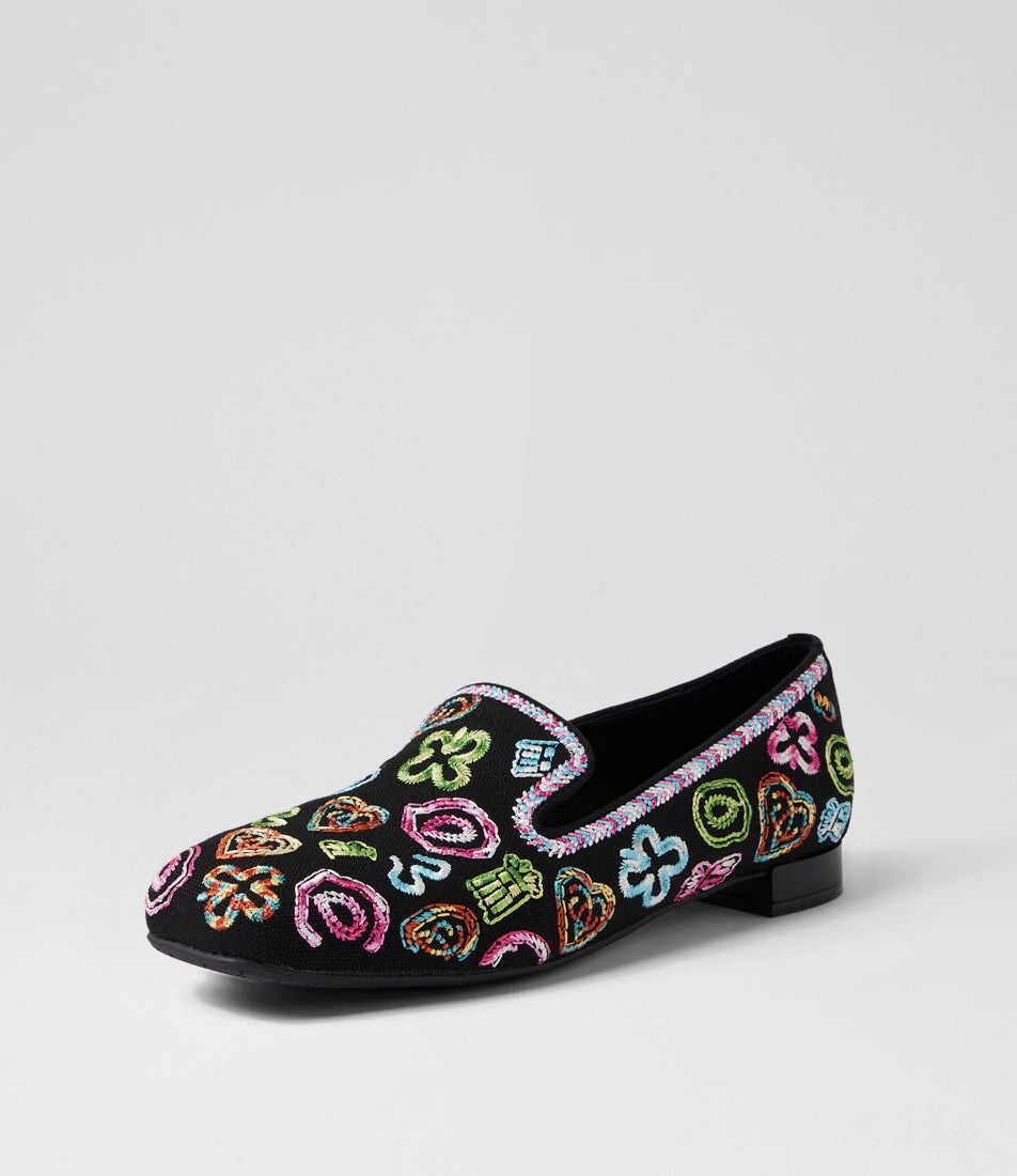Fillepe Black Embroidery Fabric Loafers